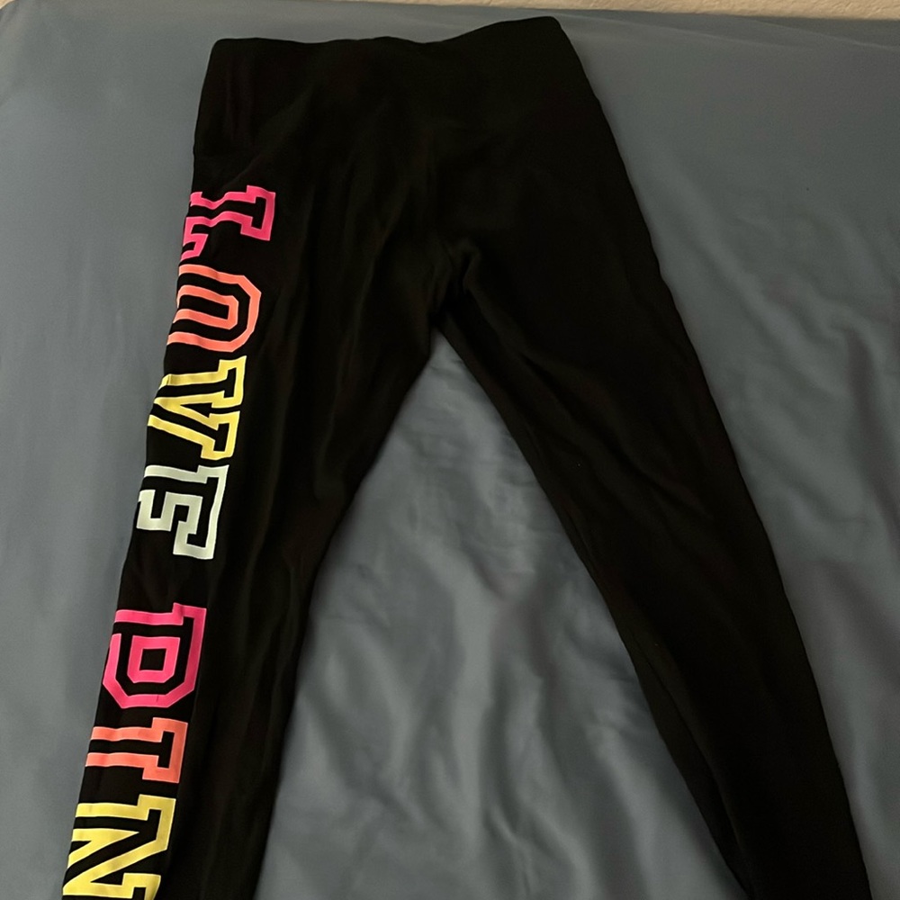 brand: PINK    size: M     color: black